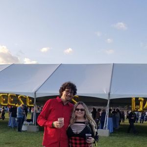 Meet your Posher, Whitney